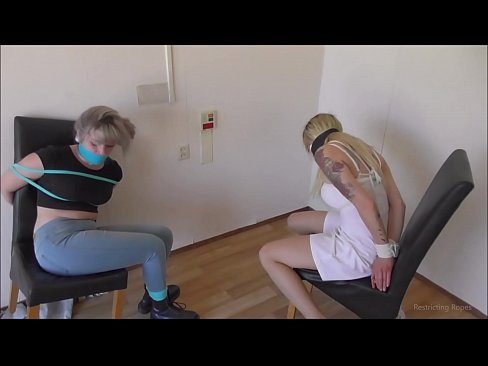 ❤️ Avhengig / bundet opp og kneblet / jente i nød ❤ Pornovideo ved no.hellporno-com.ru ❌