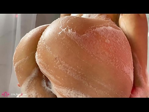 ❤️ Brunette onanerer fitte med vibrator til intens orgasme i dusjen ❤ Pornovideo ved no.hellporno-com.ru ❌