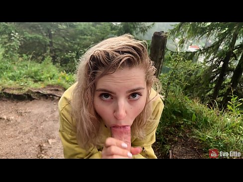 ❤️ Jente svelger cum etter en offentlig blowjob - Eva Elfi ❤ Pornovideo ved no.hellporno-com.ru ❌